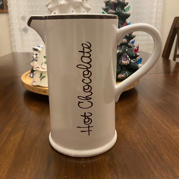 Hot cocoa pitcher decorative piece - Picture 2 of 3